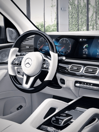 Mercedes-Maybach GLS 600 4MATIC Interior 1-min