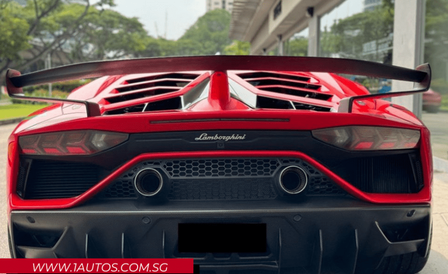 2020 Lamborghini Aventador SVJ