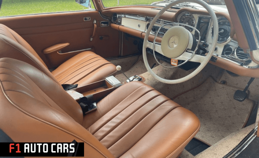 Mercedes-Benz 280SL