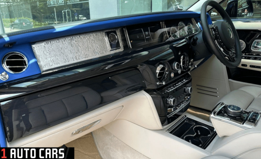 2020 Rolls-Royce Phantom EWB