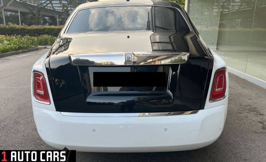 2019 Rolls-Royce Phantom