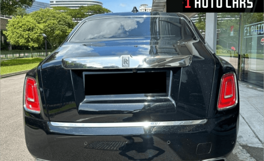 2020 Rolls-Royce Phantom EWB
