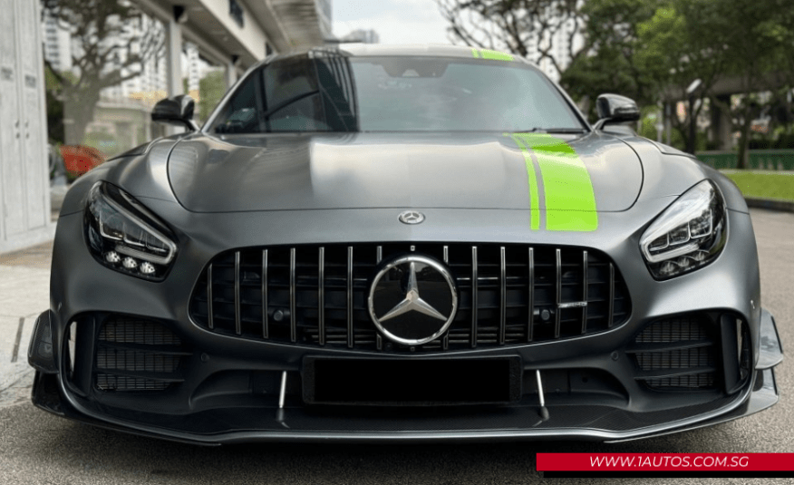 Mercedes-Benz AMG GT R