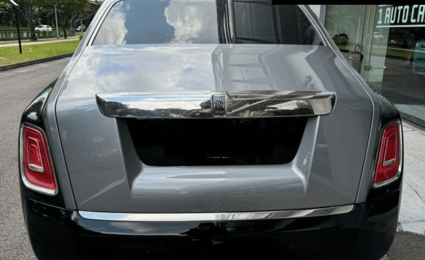 Rolls-Royce Phantom