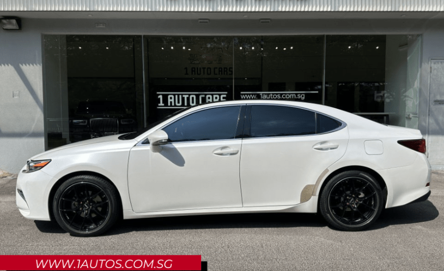 Lexus ES250 Luxury Sunroof