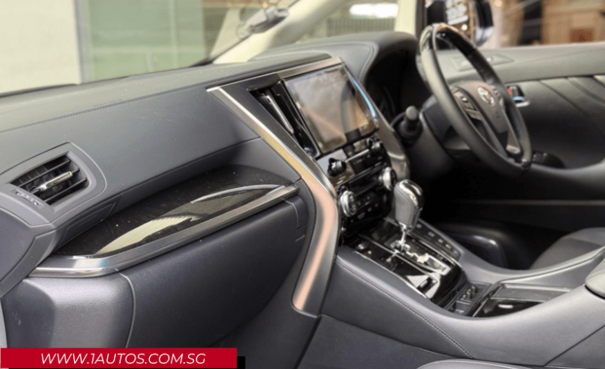 Toyota Alphard Hybrid 2.5A SR C-Package Moonroof