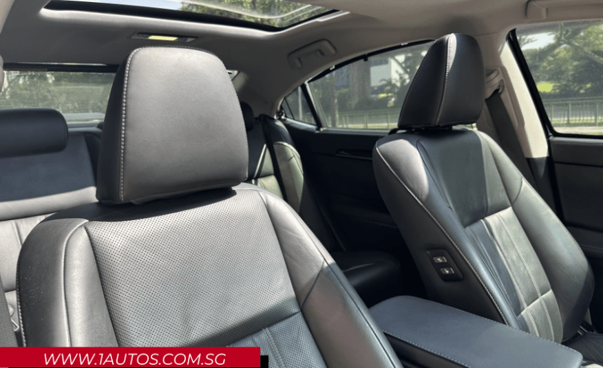 Lexus ES250 Luxury Sunroof