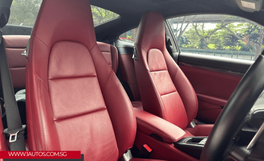 Porsche 911 Carrera GTS 3.0A PDK Sunroof